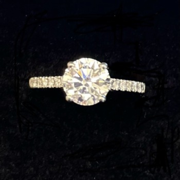 Platinum pre-loved diamond 1.5ct ring.