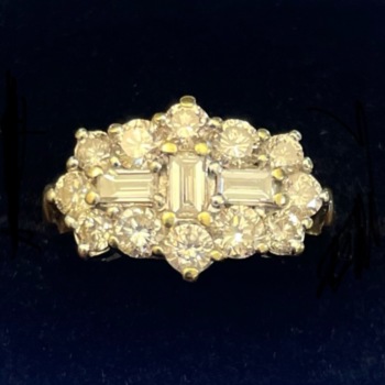 18ct yellow gold pre-loved baguette cut and round brilliant cut cluster ring.
